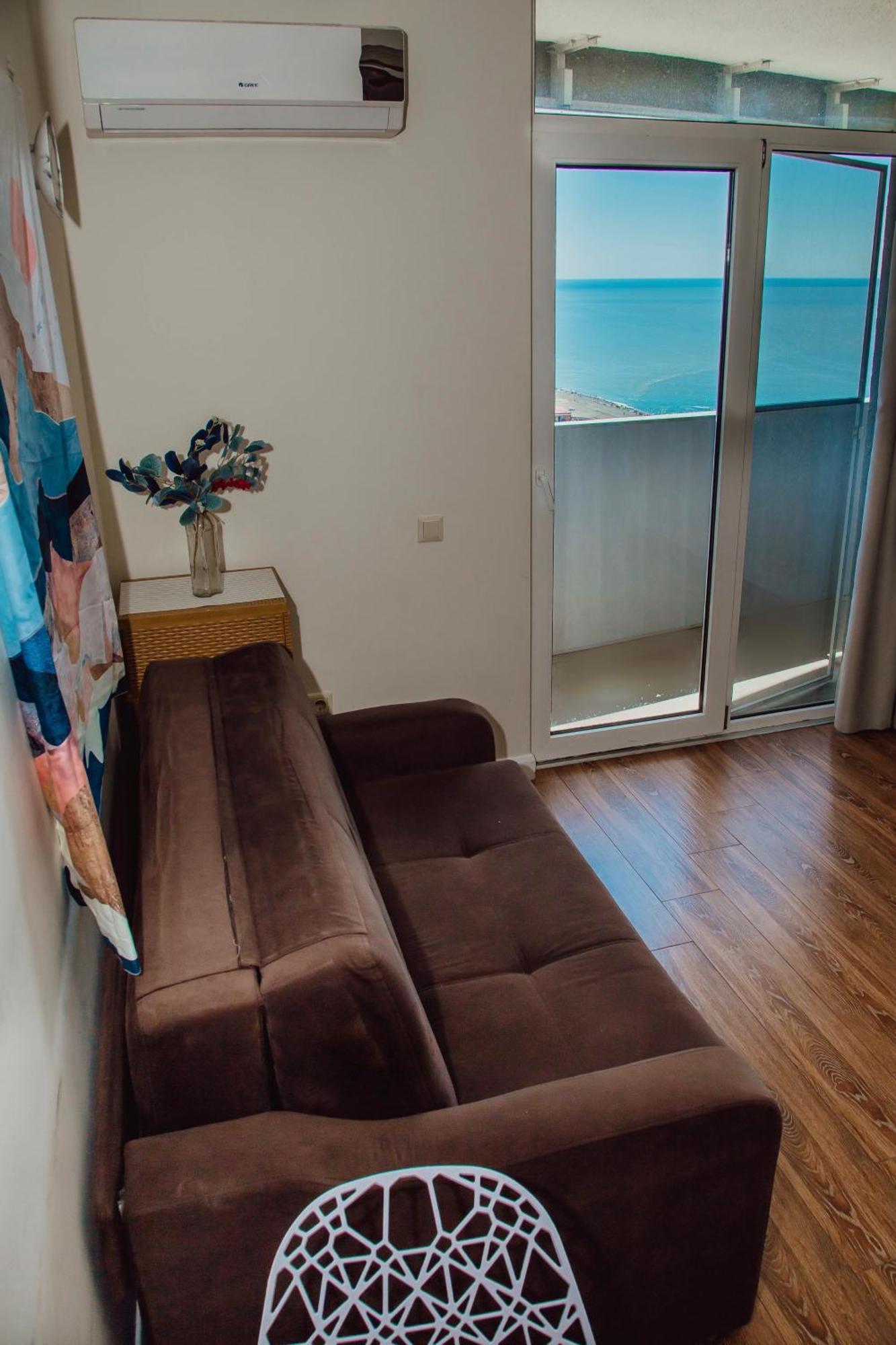 Apartamento The Blue Perl 3 Batumi Exterior foto